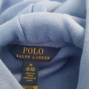 Beautiful sweater I am selling it for a single use